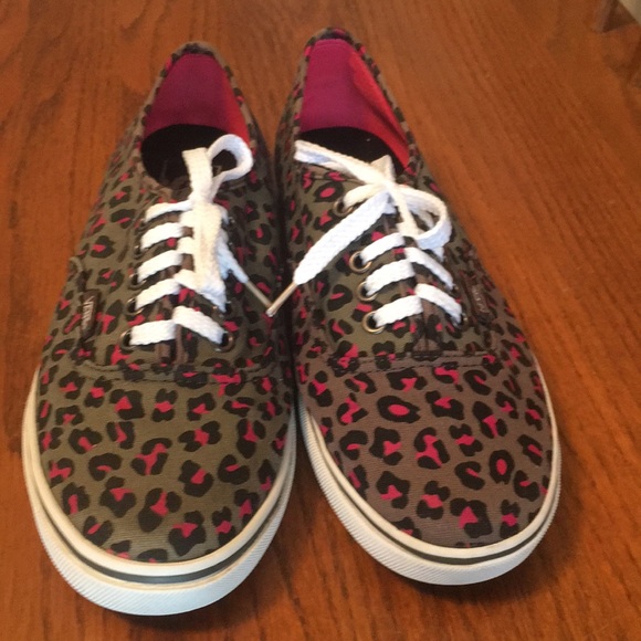 vans lo pro cheetah